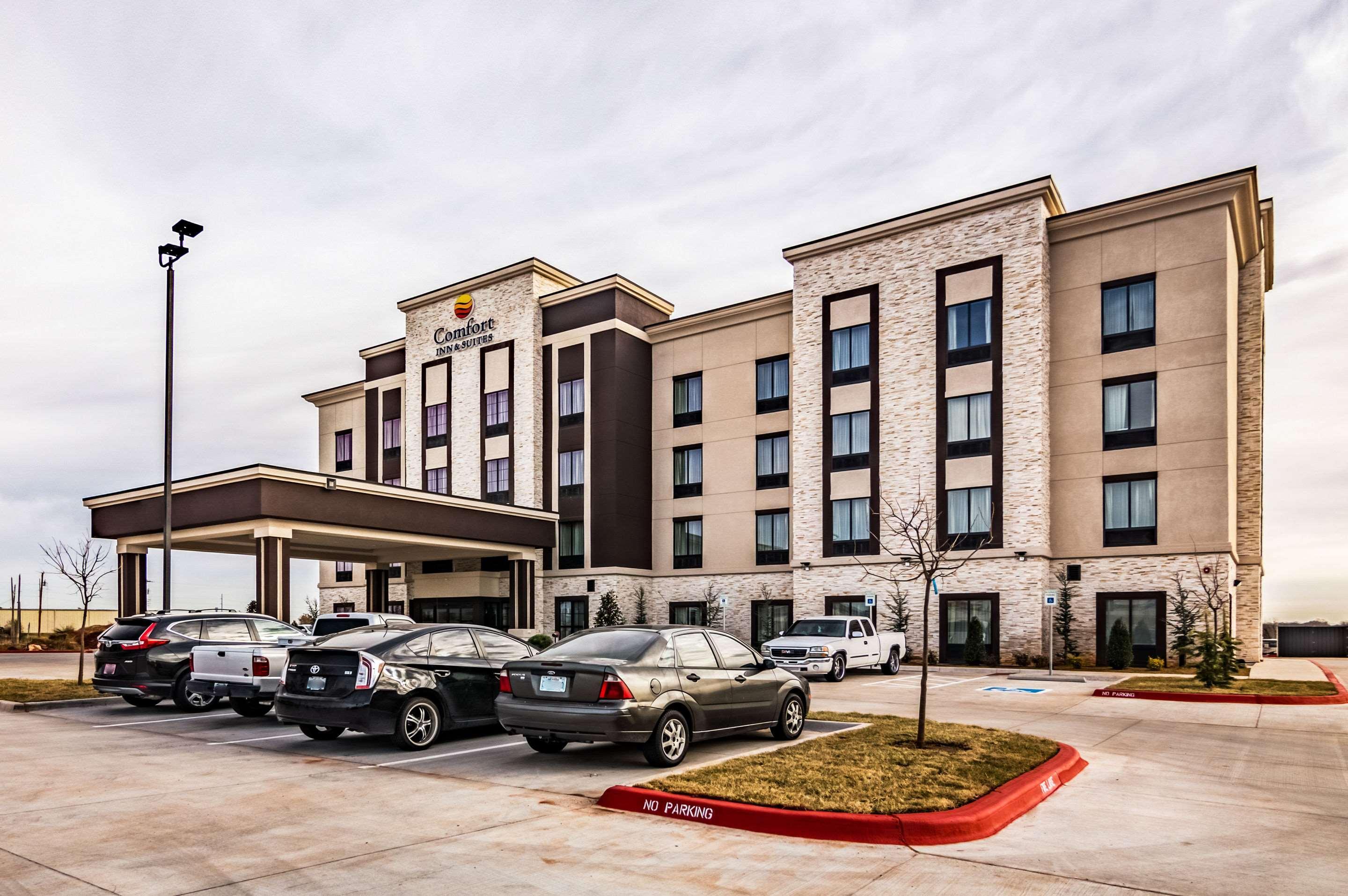 Comfort Inn & Suites Oklahoma City South I-35 Esterno foto