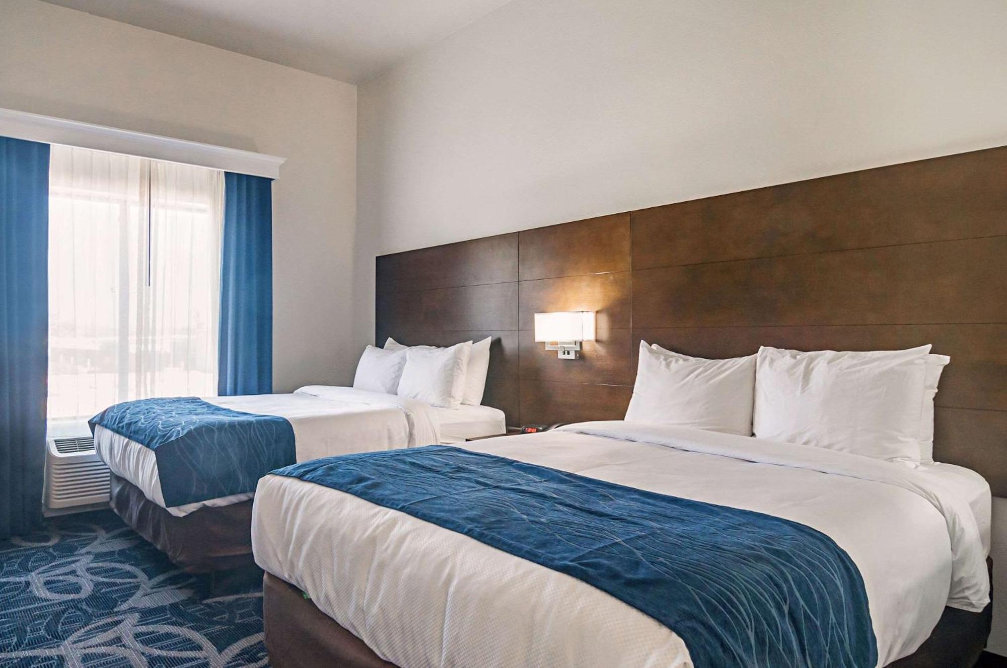 Comfort Inn & Suites Oklahoma City South I-35 Esterno foto